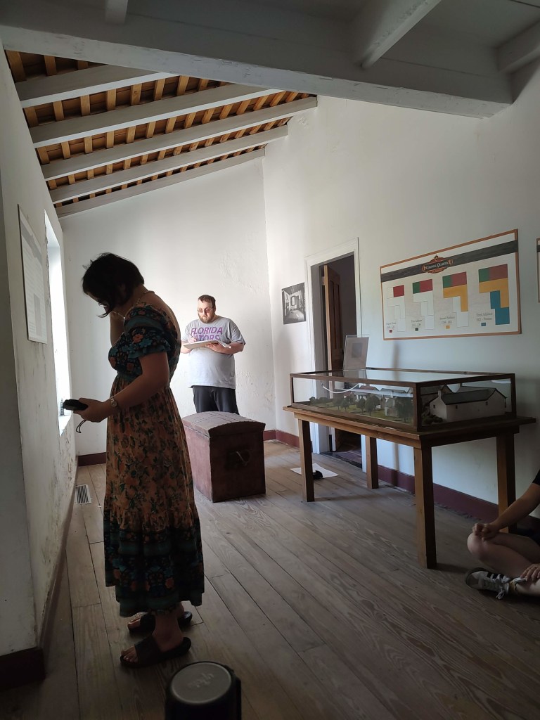 Moisture testing at De Mesa Sanchez house