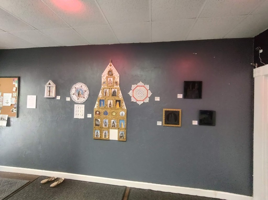Art show at local gallery